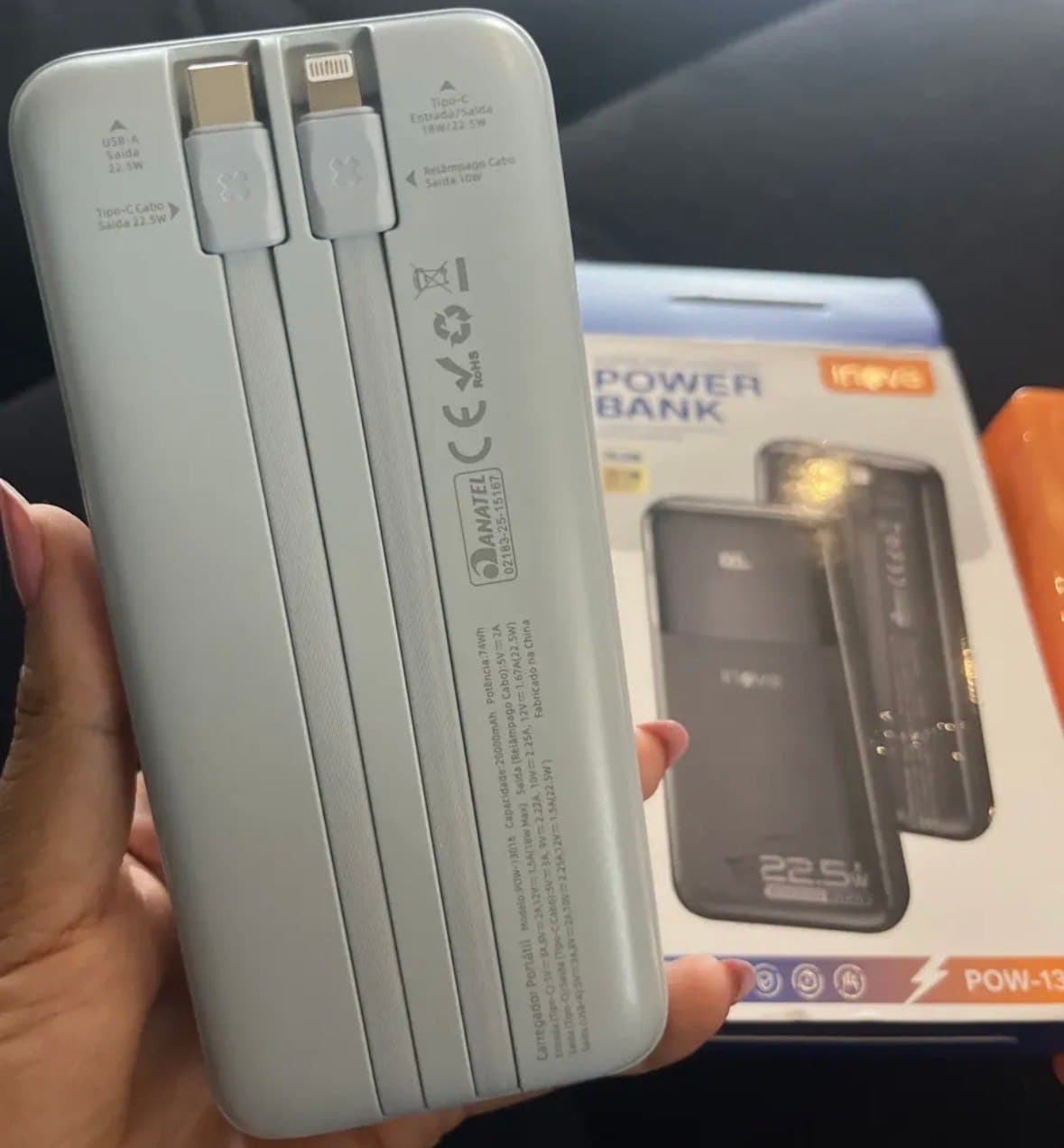 Power Bank 20000mAh Portátil 22.5W com Cabo Embutido